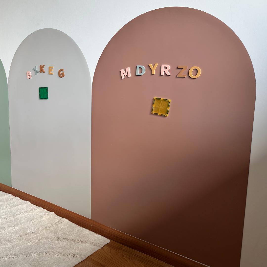 New Magic magnetic wall sticker - Cinnamon Brown
